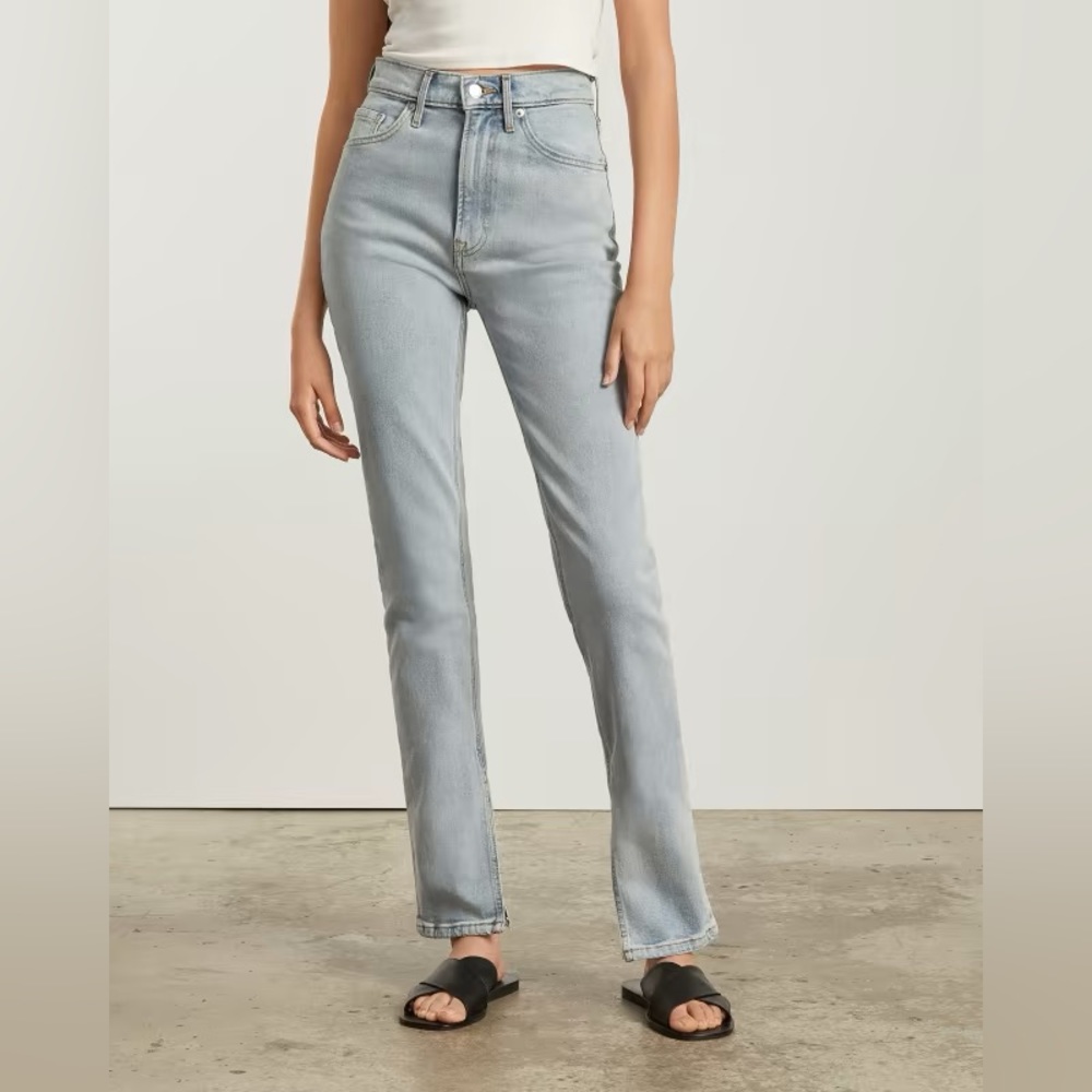 Everlane The Cheeky Split-Hem Jean